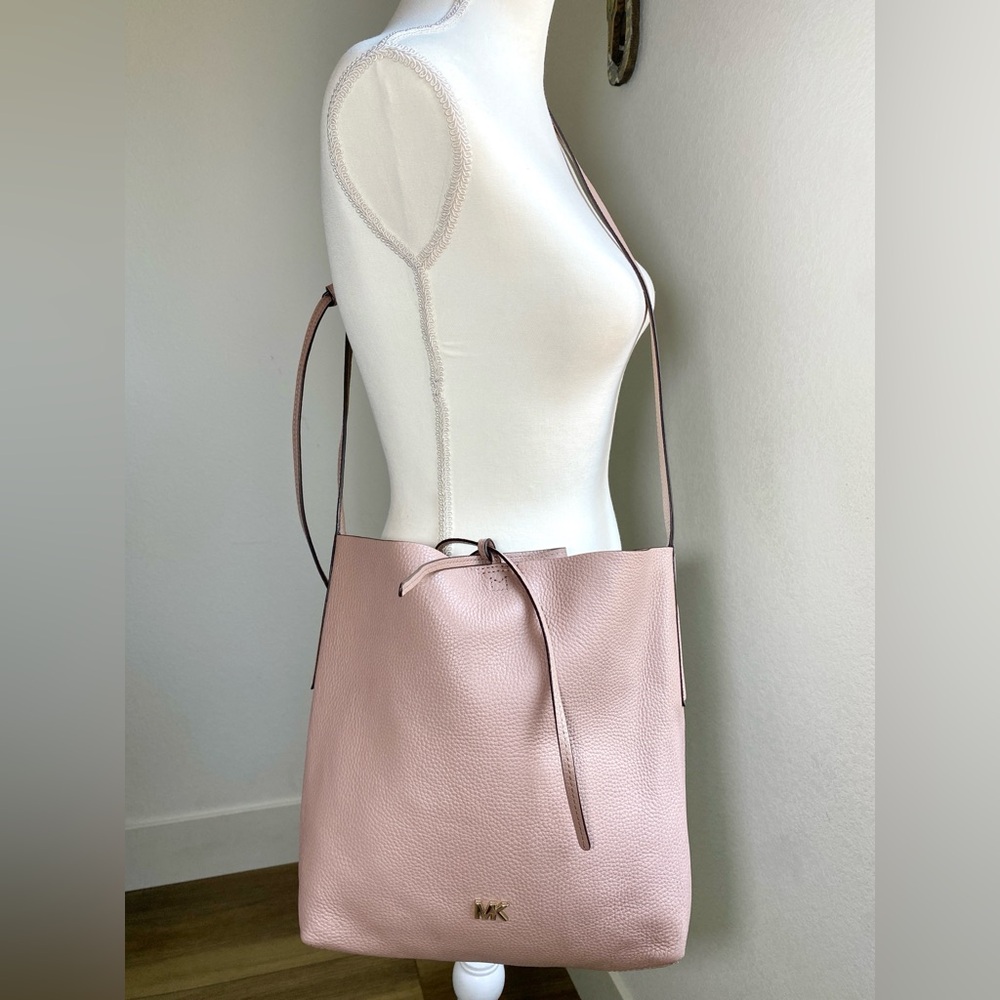 Michael Kors Blush Baby Pink Leather Messenger Tote Crossbody Bag - Picture 13 of 13